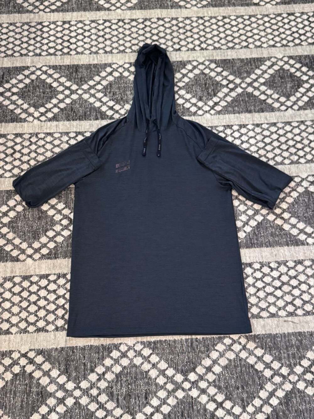 Hurley Short Sleeve Hoodie Size M Black Graphic T-Shirt Pullover